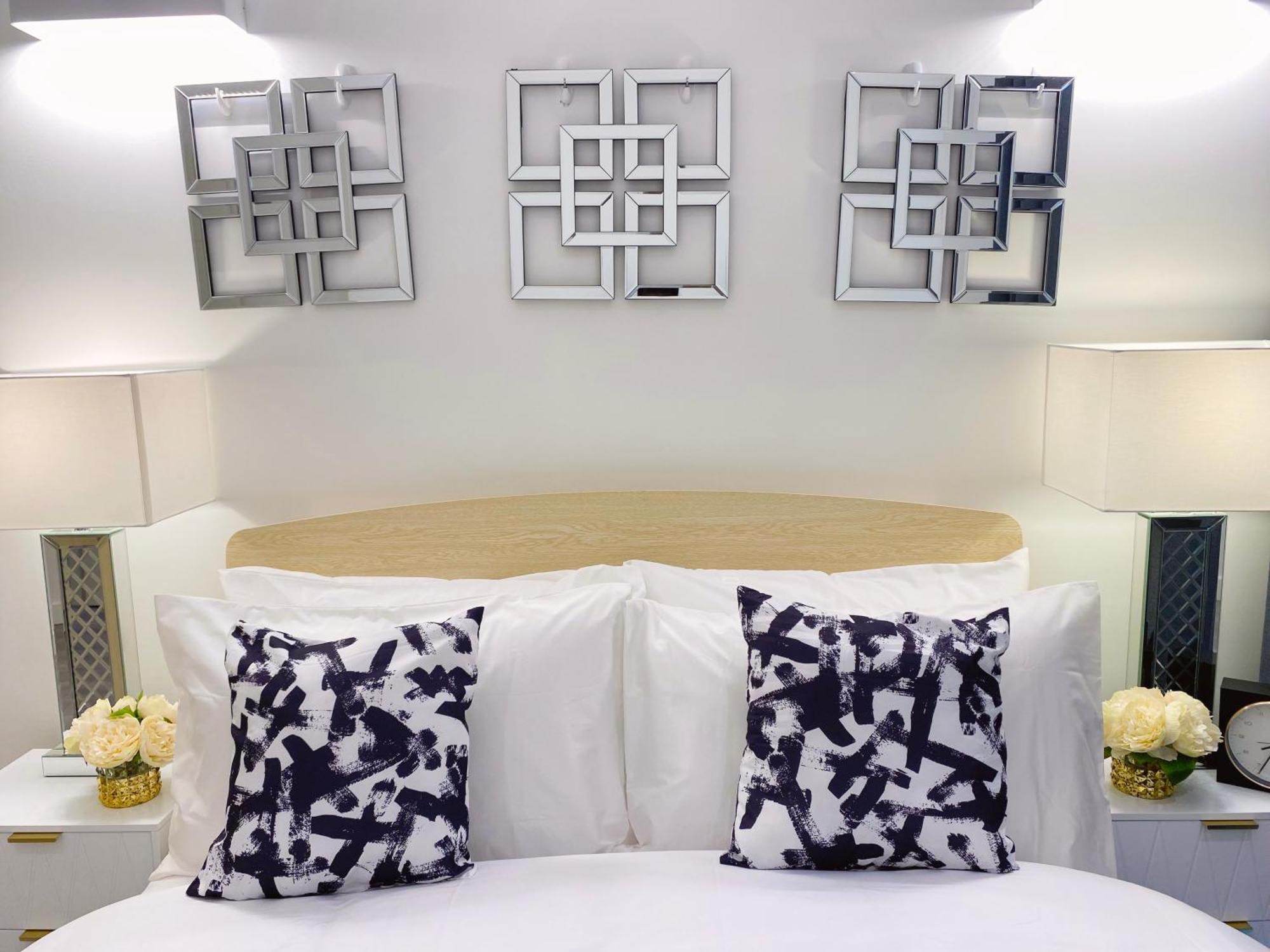 Newpointe Stunning 1-Bedroom Serviced Apartment Milton Keynes Camera foto