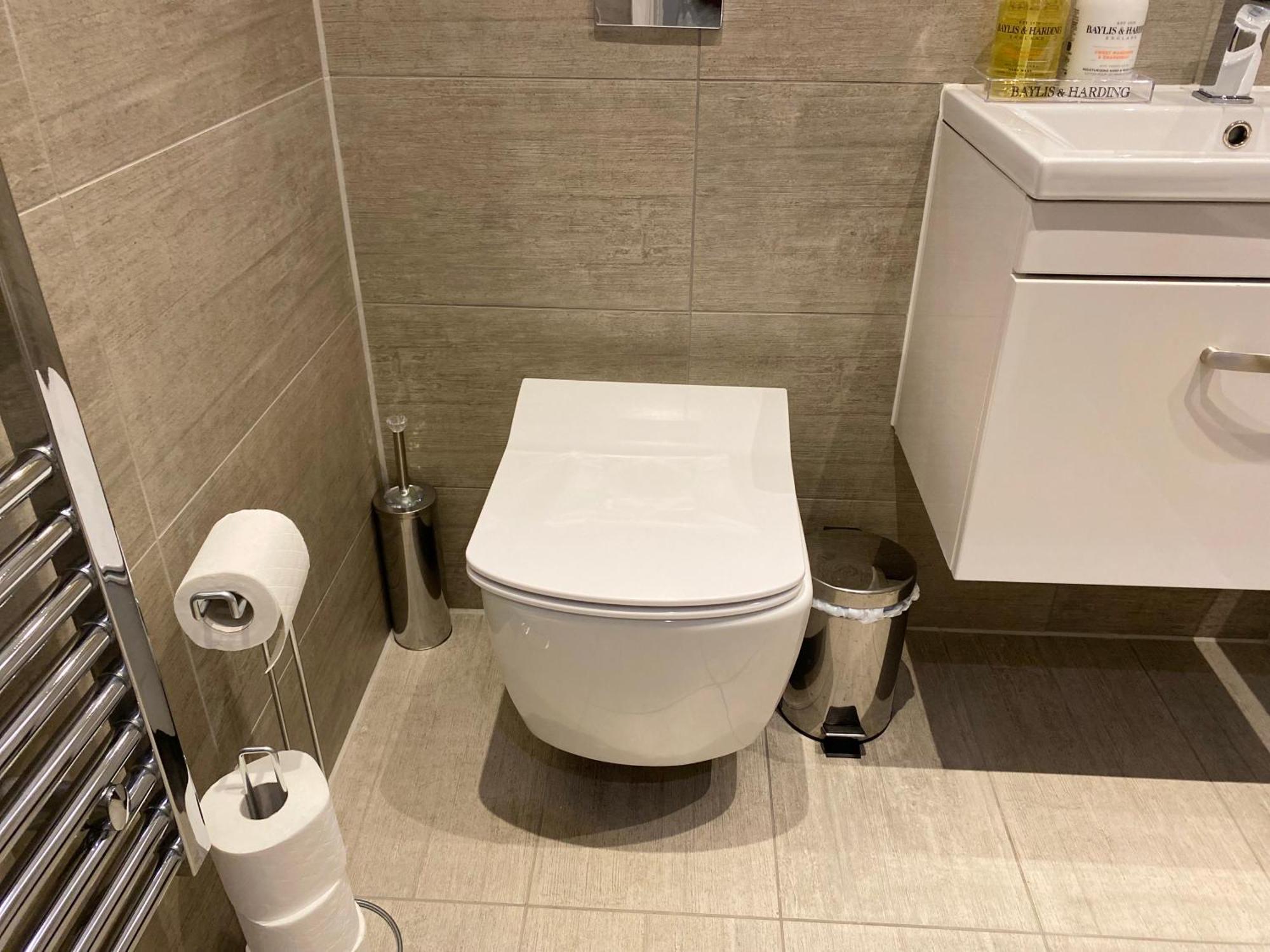 Newpointe Stunning 1-Bedroom Serviced Apartment Milton Keynes Camera foto